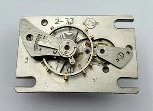 PLATTFORMHEMMUNG FÜR UDSSR U-BOOT MARINE MARINE SCHIFF WANDUHR 2-73 - Bild 1 von 5