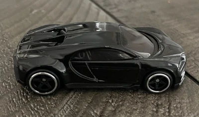 Hot Wheels Premium Boulevard #122 ‘16 Bugatti Chiron Loose New Read - Image 1 of 4