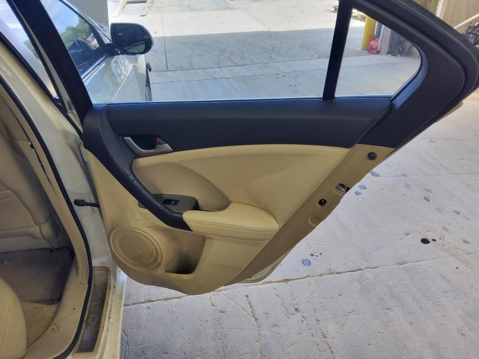 TSX       2010 Door Trim Panel Rear 483092 Foto 1 de 1