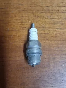 Vintage Champion W14 Spark Plug Classic Veteran Car Tractor Stationary Engine - Picture 1 of 8