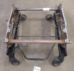 OEM 2009-2018 Dodge Ram 1500 Front Passenger Seat Adjuster Manual Base Track RH - Picture 1 of 24