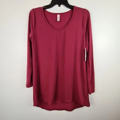 LuLaRoe Women's Lynnae Long Sleeve Top Size Small In Berry Tunic Comfort Round - Image 1 of 4