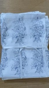 POTTERY BARN Micha Floral Pillowcase, 100% Cotton, Set of 2 Standard - Picture 1 of 4