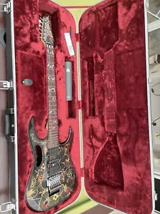 Ibanez JEM77-FP2 Steve Vai Signature-Black Floral Pattern 2 MINT CONDITION - Picture 1 of 13
