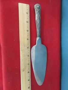 771. Silver Plate Wedding Cake Pie Knife Server Stainless Steel Blade KINGS 1977 - Picture 1 of 3