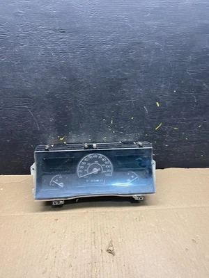 1998 年至 2002 年林肯镇汽车测速表集群 t1963 DG — 第 1/4 张图片