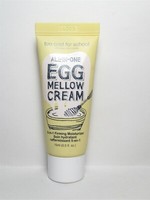 Anti aging egg mask