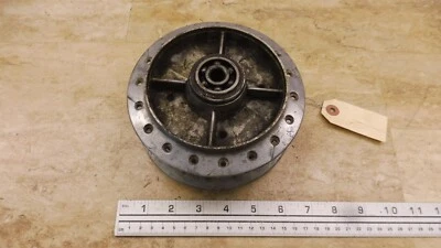 1960-62 Honda C110 Super Sports Cub H908-1a> cubo de roda traseira e suporte #2 - Imagem 1 de 4