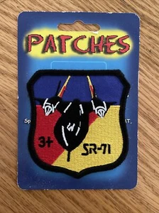US AIR FORCE SR-71 SHIELD COLLECTIBLE IRON-ON MILITARY PATCH, NEW OLD STOCK - Picture 1 of 2