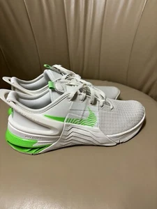 New Nike Metcon 8 Flyease Shoes Green White DO9388-001 Mens Sz 6.5 / Women’s 8 - Picture 1 of 8