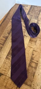 DONALD J. TRUMP Signature Collection Dress Tie Men's 100% Silk Purple - Picture 1 of 4