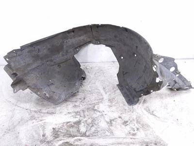 Nissan Máxima 2016-2023 forro interior del guardabarros del conductor delantero - lengüetas rasgadas y rasgaduras Foto 1 de 4