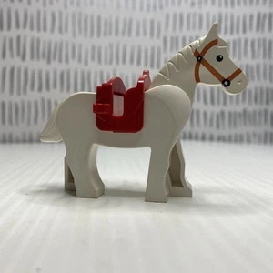 Lego Vintage White Horse Head Moves Equestrian Riding FARM CASTLE LEGO CITY - Picture 1 of 9