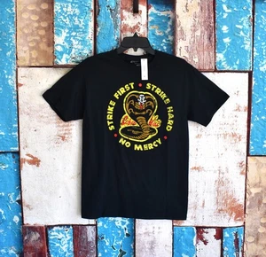 Unisex Cobra Kai Tee Short Sleeve Graphic Relaxed Fit T-Shirt LARGE Black NEW - Picture 1 of 8