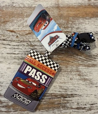 ¡YAY! ¡NUEVO CON ETIQUETA! ¡Cordón de cuero sintético McQueen aligerado de autos Disney! Foto 1 de 2
