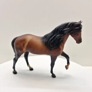 Vintage Breyer Molding & Co Dark Brown Traditional Horse El Pastor Paso Fino #61 - Picture 1 of 11