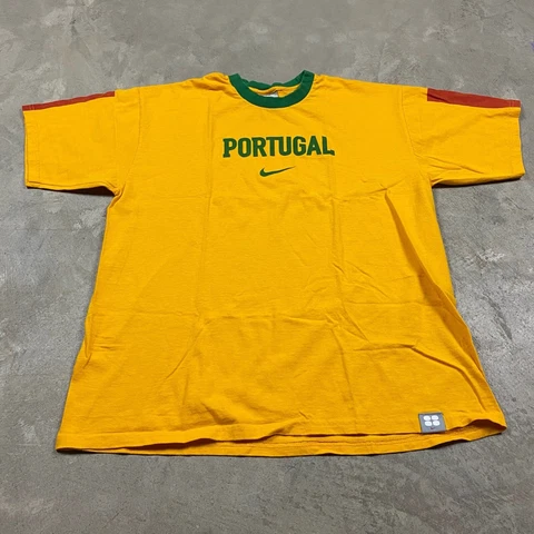 Y2K VTG NIKE Center Swoosh F.P.F Portugal M Soccer  National Team T Shirt Ringer Cover