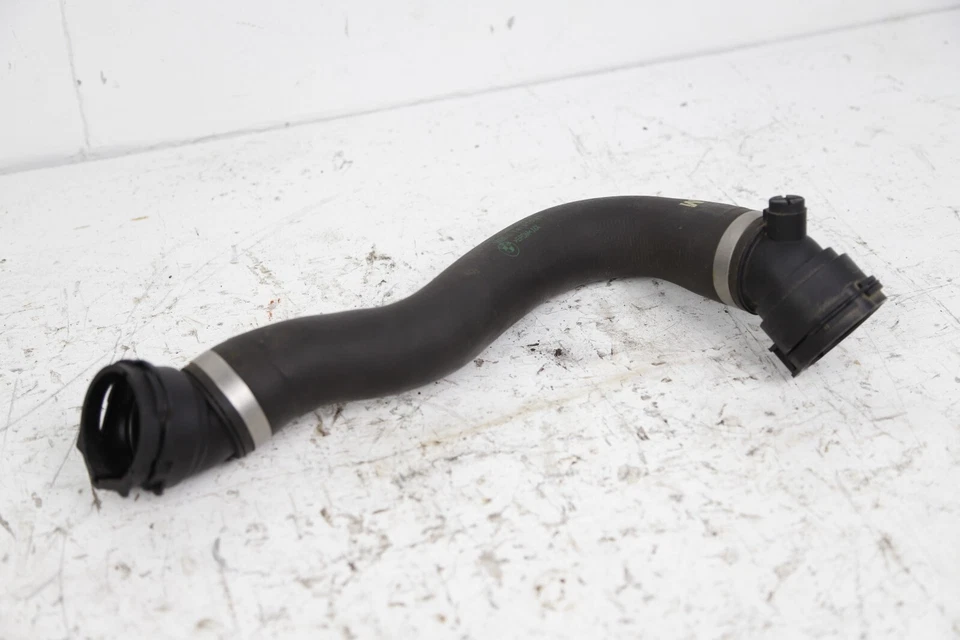 Manguera refrigerante radiador BMW X3 X4 F25 F26 13-18 OEM 7639213 Foto 1 de 3