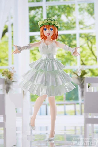 Quintessential Quintuplets Yotsuba Nakano Wedding ver. Figure New Unopened Japan Cover