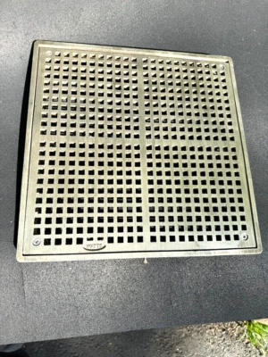 ZURN* WATTS #8185030 FLOOR SINK Top Assembly 1/2 Grate FG-12 Bronze/Nickel *New - Image 1 of 4