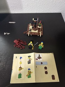 90% Complete LEGO Pirates: Kraken Attackin' (6240)
