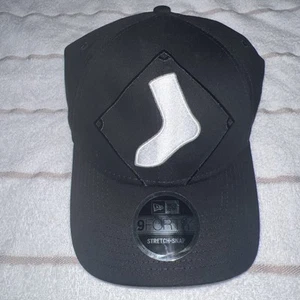 MLB White Sox New Era 9Forty Adjustable Baseball Hat Cap RARE Black w Sock Logo - Picture 1 of 9