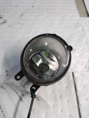 Used Driving Light fits: 2008 Toyota Highlander Fog-Driving bumper mounted Grade Foto 1 de 4