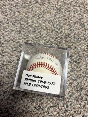 Don Money Autographed Baseball & Case, Brewers, Phillies, ONL Foto 1 de 4