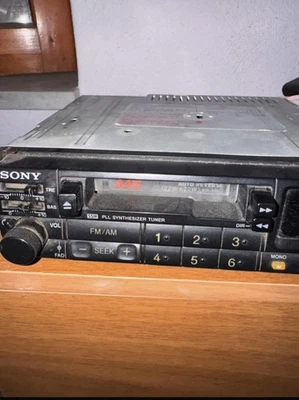 stereo auto sony Con Cassette Funzionante - Immagine 1 di 2