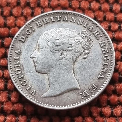 1838-1901 Queen Victoria Threepence Silver Coins Choose Yours - Image 1 of 4