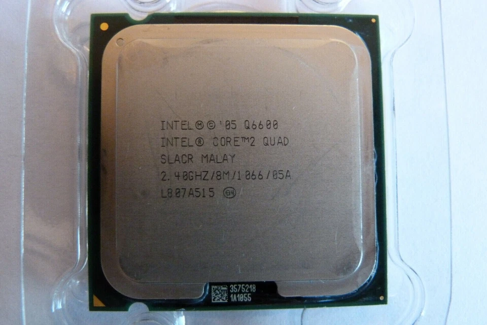 Intel Core 2 Quad Q6600 - Image 1 of 1