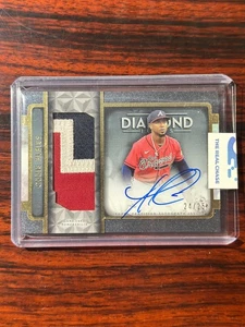Ozzie Albies 2023 Topps Diamond Icons Game Used Jumbo Patch Auto /25 Braves - Picture 1 of 2