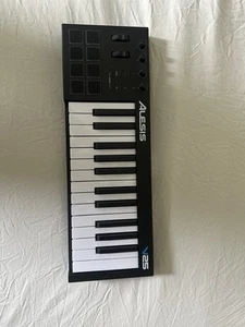 Alesis V25 Midi Keyboard  - Picture 1 of 3