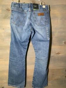 Wrangler Retro NEW Slim Boot Barn Cut Fit Leg Men’s jeans size 36 X 32 Stretch - Picture 1 of 16