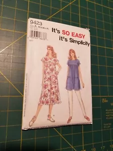 It's so easy it's Simplicity 9423 Dress or Tunic - Picture 1 of 2