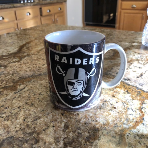 NFL Oakland Raiders Coffee Cup Mug NFL Officially Licensed 2001 Cover