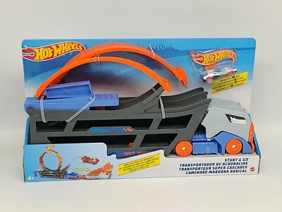 Hot Wheels Stunt & Go Car Track Play Set Holds 18 Diecast Storage Transporter - Image 1 of 2