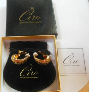 Vintage Signed CIRO Gold-tone Wide Half-Hoop Clip-on Earrings 1.1/8" x 5/8" - Picture 1 of 3