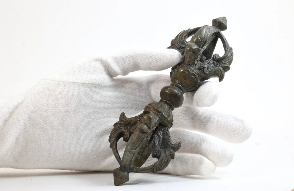 Antiguo artefacto ritual Dorje Vajra Phurba de bronce de Nepal tibetano de la dinastía Qing Foto 1 de 4