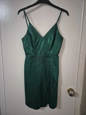 Size 8 River Island Green Shimmery Vneck Sleeveless Christmas Party Dress - Image 1 of 4