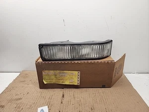 NOS GM Fits Driver Side Left Under Head Lamp Parking Lamp Assembly #5974337 LH - Picture 1 of 6