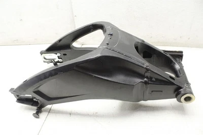 Brazo basculante trasero Suzuki GSXR 750 2023 11-23 Foto 1 de 4