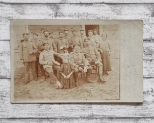AK 1915 Soldaten 1. WK Militaria Uniform Foto Militär Frau Mädchen Feldpost alt - Picture 1 of 2