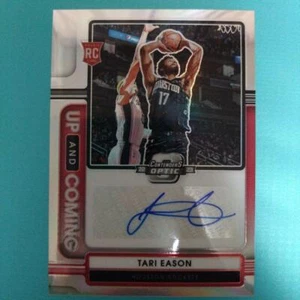 2022-23 Panini UP And Coming Tari Eason Houston Rockets Auto /125 #UCA-TES - Foto 1 di 24