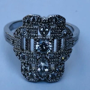 9 1/2 inch silver plated ring - Picture 1 of 5