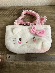 HELLO KITTY WHITE PLUSH GIRL LUNCH BAG hand purse Satchel tote pouch NWOT white - Picture 1 of 9