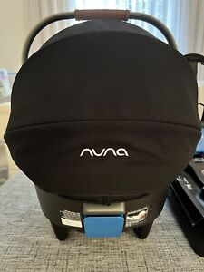 Nuna Klik Plus baby capsule - Caviar