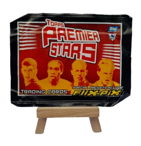 1x SEALED PACK TOPPS PREMIER STARS 2004-05 FOOTBALL TRADING CARDS FLIX-PIX?? - Picture 1 of 2
