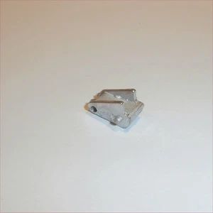 Triang Spot-On 111 158 Articulated Trailer Lower Pivot Joint - Picture 1 of 4