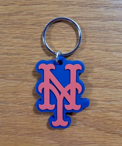 NEW YORK METS Official Team Logo MLB Baseball 2019 Rubber Key Ring Key Chain Cover
